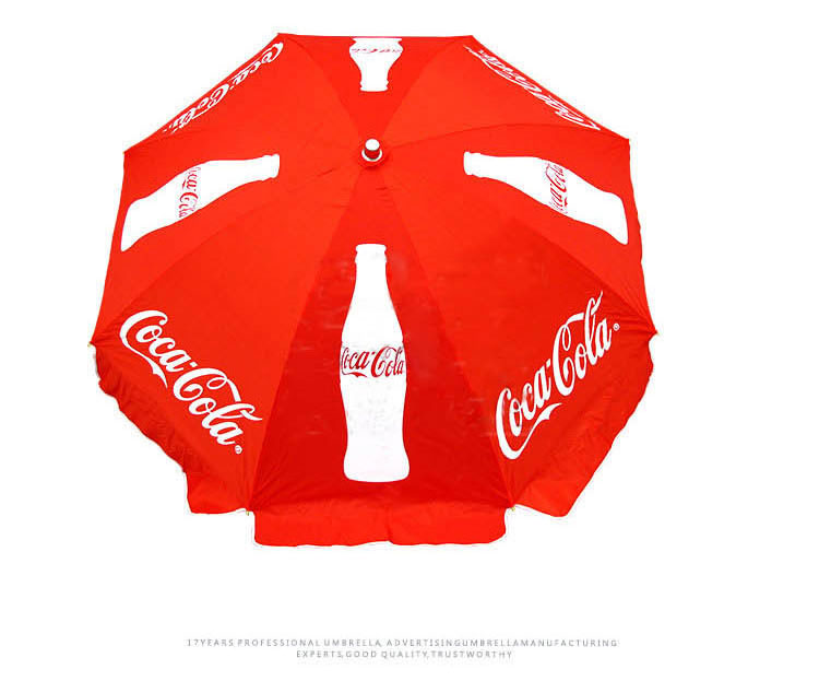 可口可乐广告防晒太阳伞顶部展示